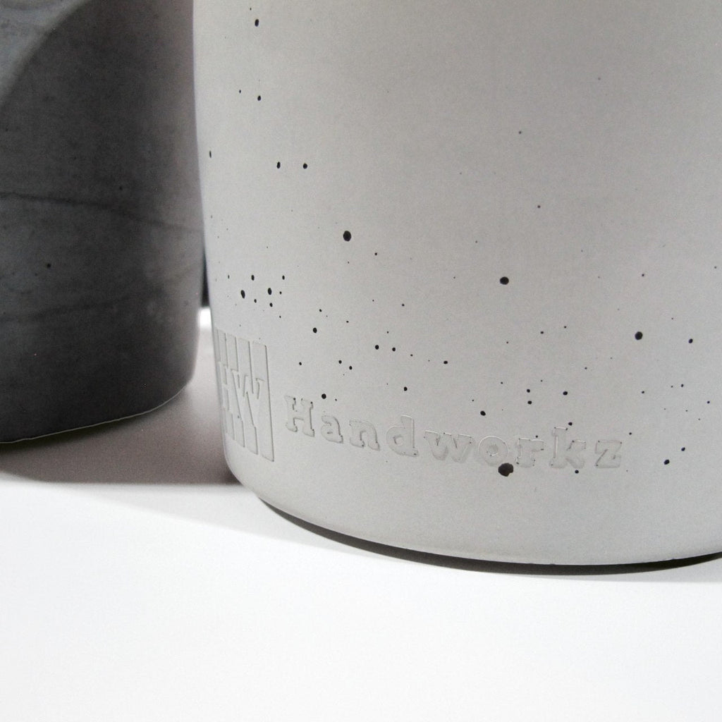 Torya | Gartenfackel aus Beton